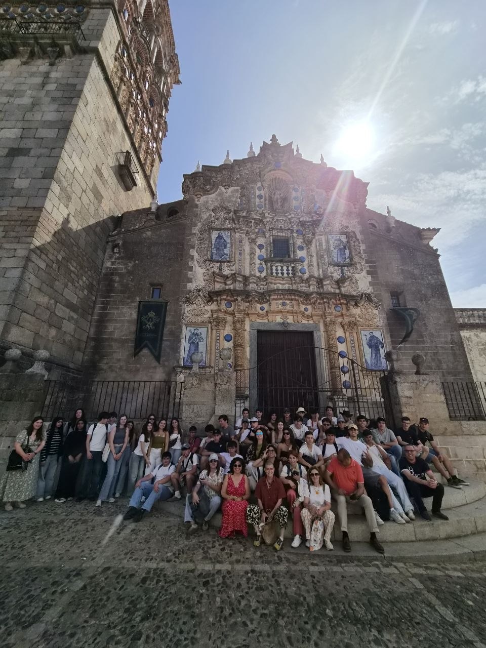 Jóvenes de Vilaviçosa en Jerez y Valverde de Burguillos Jóvenes de Vilaviçosa en Jerez y Valverde de Burguillos